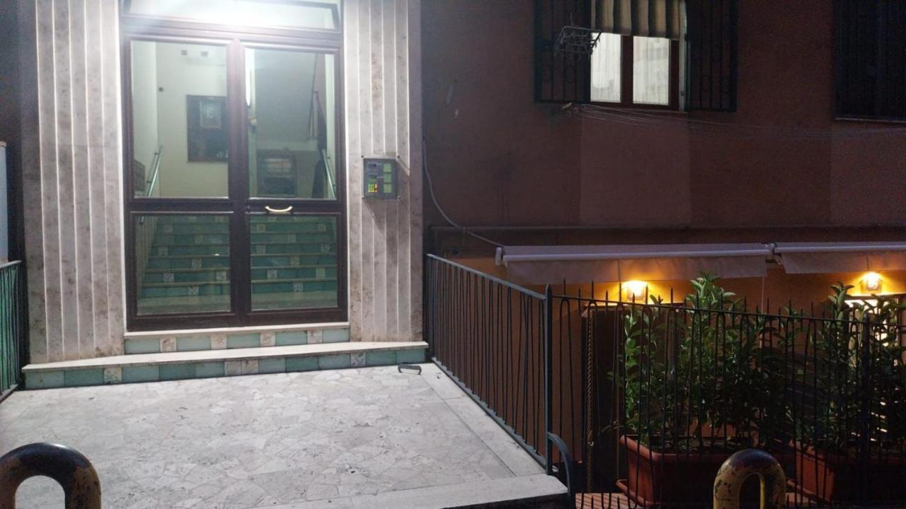 Alery Ξενοδοχείο Νάπολη Εξωτερικό φωτογραφία